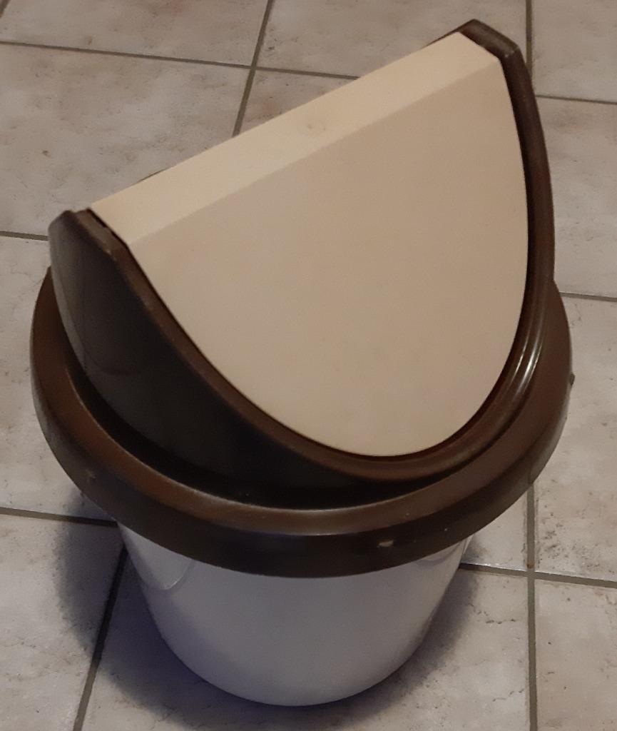 plastiek papiermand/vuilbakje, Kunststof, Gebruikt, Ophalen of Verzenden, Minder dan 10 liter