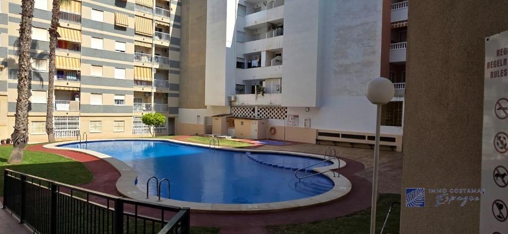 appartement 3ch à vendre en Espagne, Immo, Torrevieja, Ville, Appartement, 3 pièces