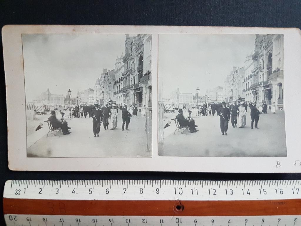Stereokaart Oostende Zeedijk dubbele foto op hard karton, Gebruikt, Foto, Ophalen of Verzenden, Gebouw