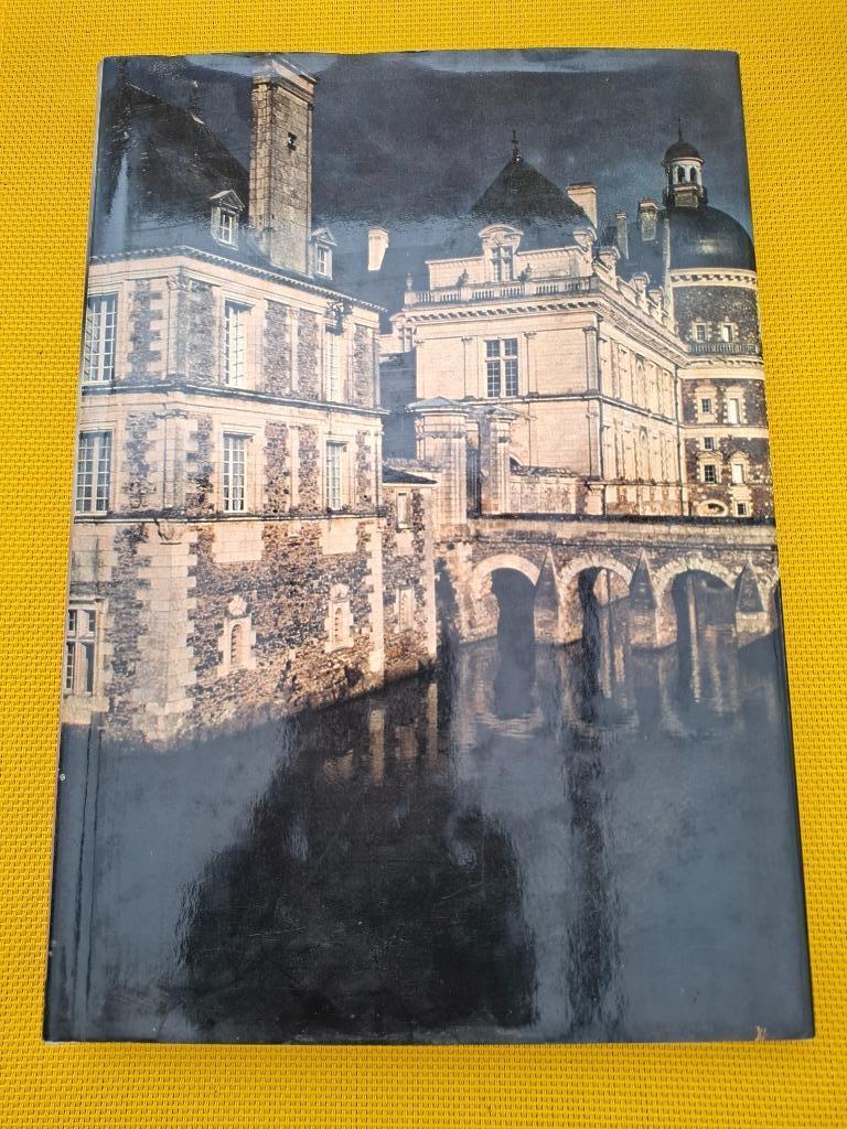 Boek „De mooiste kastelen van de Loire”, Verzenden, Gelezen, Prentenboek