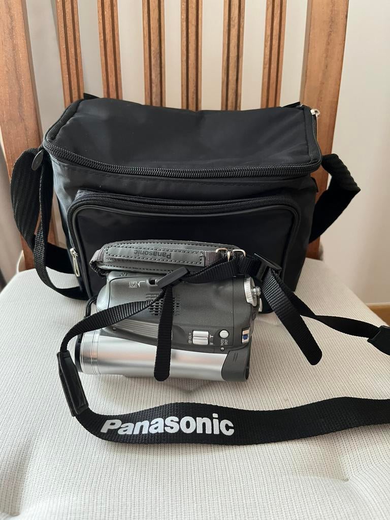 Digital Video Camcorder PANASONIC PV-GS36, Ophalen, Panasonic, 20x of meer, Nieuw