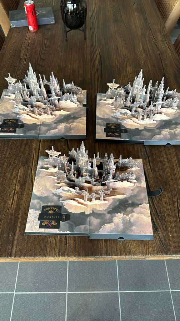 Tomorrowland 2023 - treasure box - 3x, Collections, Enlèvement