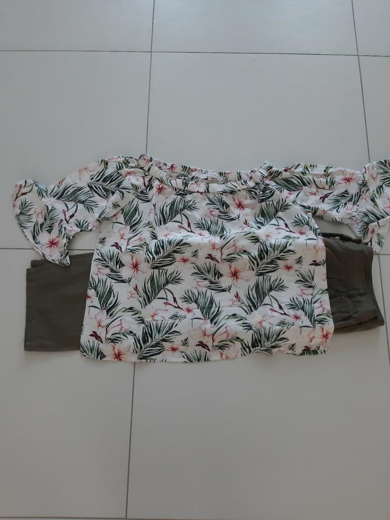 Vêtements femme taille 42, Enlèvement ou Envoi, Comme neuf, Taille 42/44 (L)
