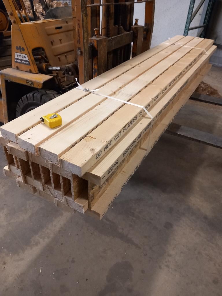 houten balken, i-ligger, i-joist, Neuf, 50 mm ou plus, 300 cm ou plus, Autres essences de bois
