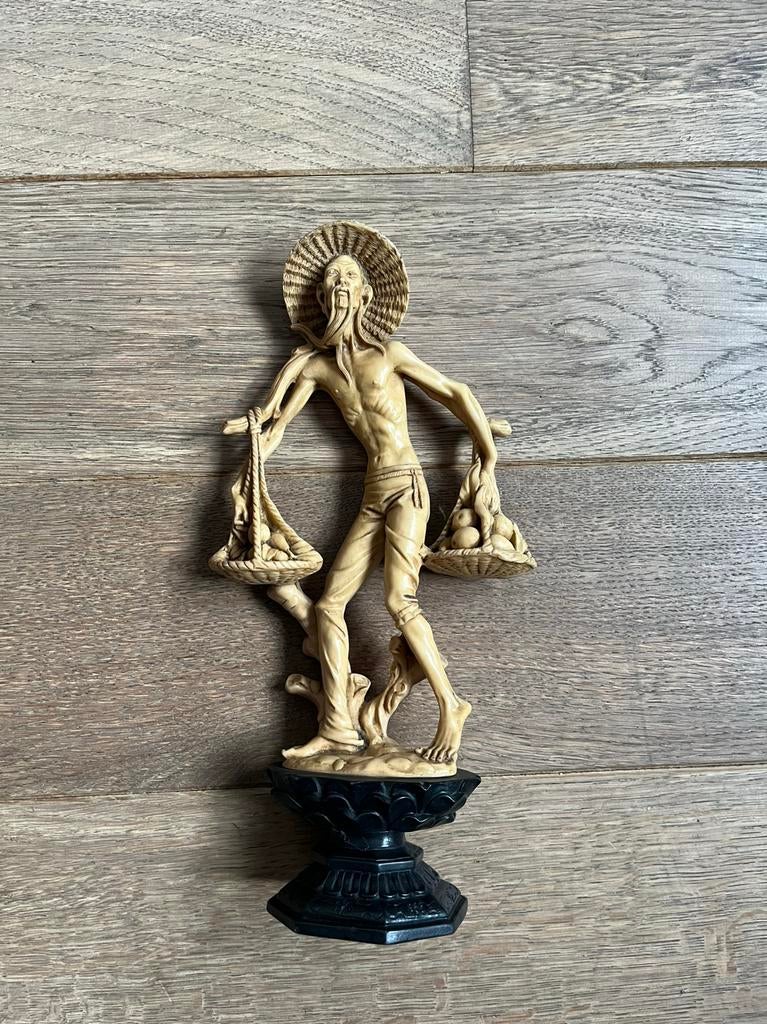 Statue vendeur de fruits chinois en résine, Enlèvement ou Envoi, Comme neuf
