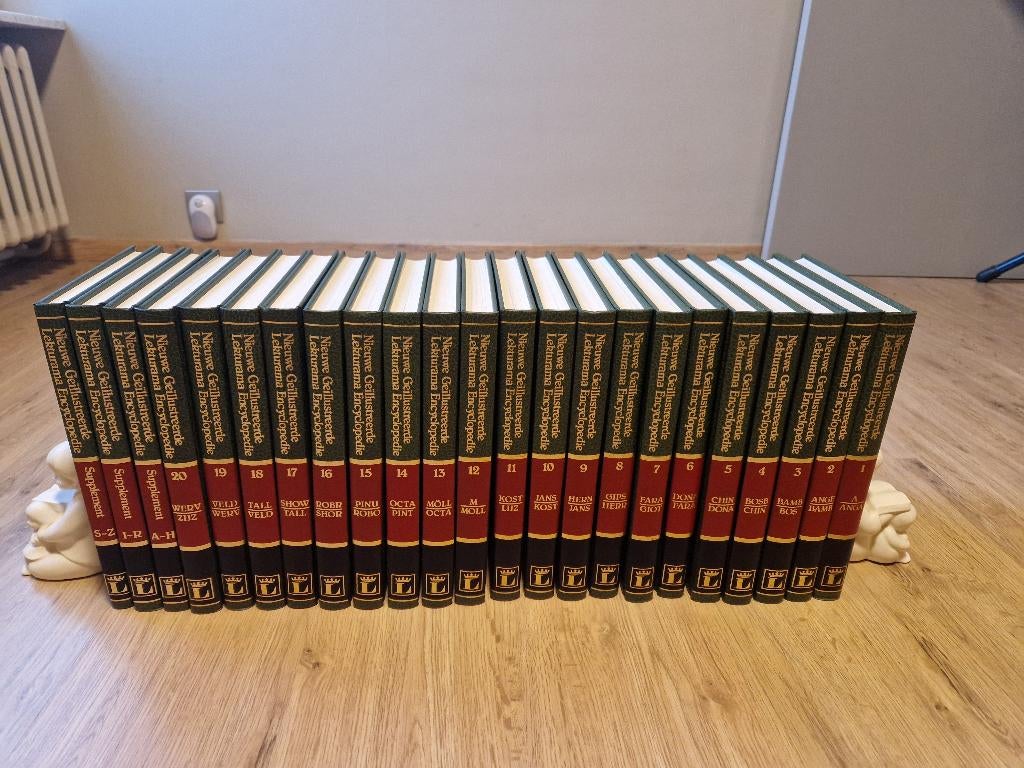 boeken, Boeken, Ophalen, Zo goed als nieuw, UITGEVERIJ LEKTURAMA, Complete serie