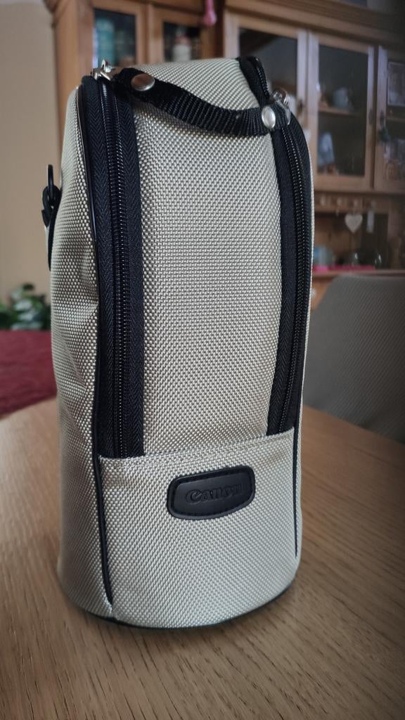 Lenshouder CANON, voor 2 halve liter flessen. Mooi verhaal., Enlèvement ou Envoi, Comme neuf
