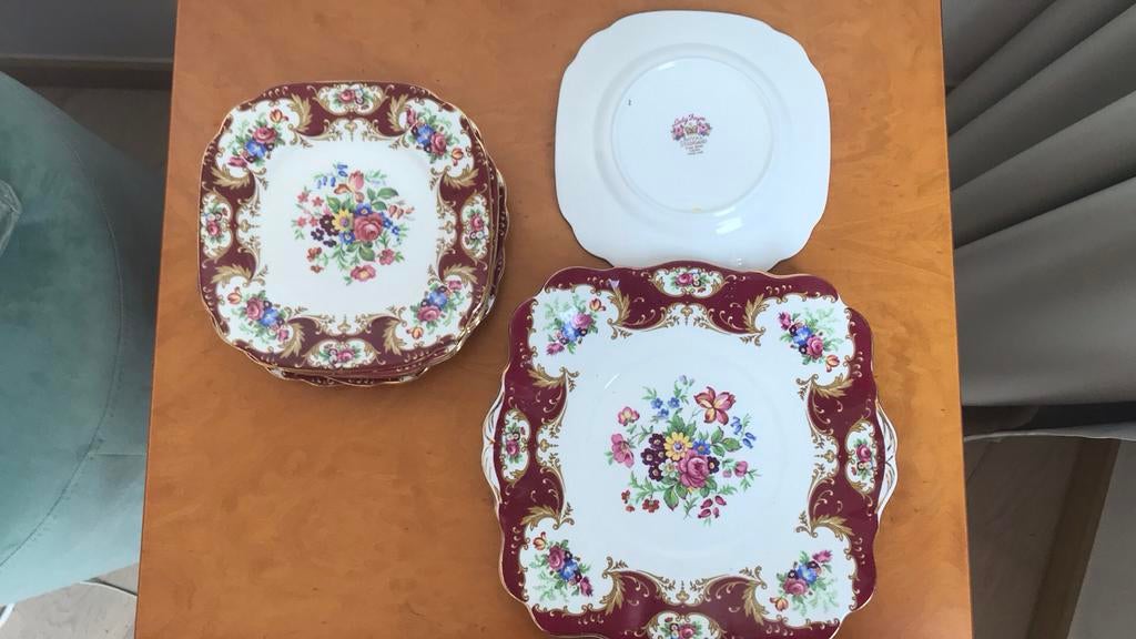 Fine Bone China Engels porselein, Ophalen