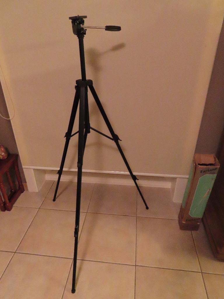 Trépied pour appareil photo, TV, Hi-fi & Vidéo, Photo | Trépieds & Rotules, Utilisé, Trépied, Enlèvement ou Envoi