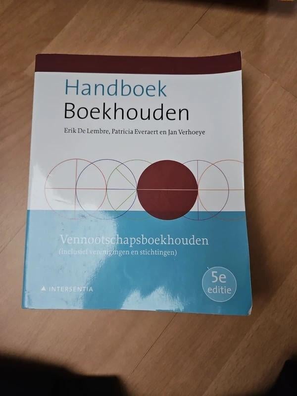 Handboek Boekhouden - Vennootschapsboekhouden -5e editie, Boeken, Ophalen of Verzenden, Gelezen, Accountancy en Administratie