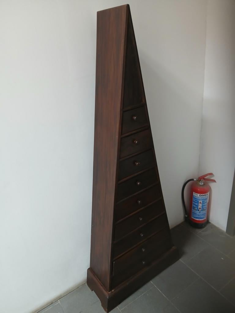 Pyramidekast 1m71 hoog, Enlèvement ou Envoi