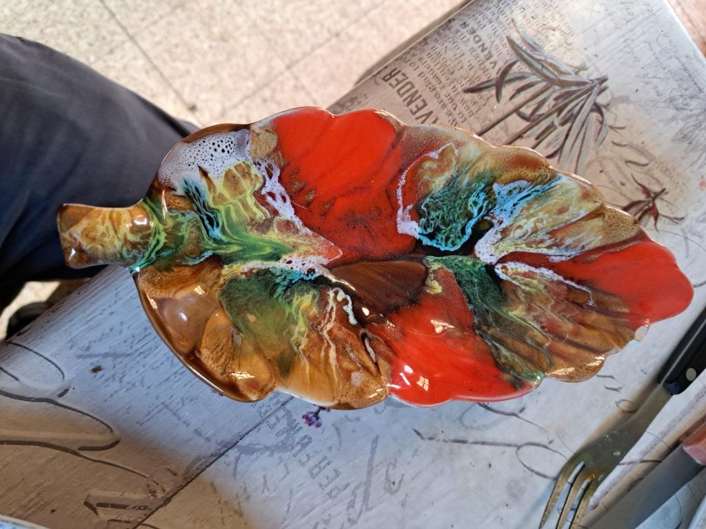 A Vendre Plat En Porcelaine, Antiquités & Art, Enlèvement ou Envoi