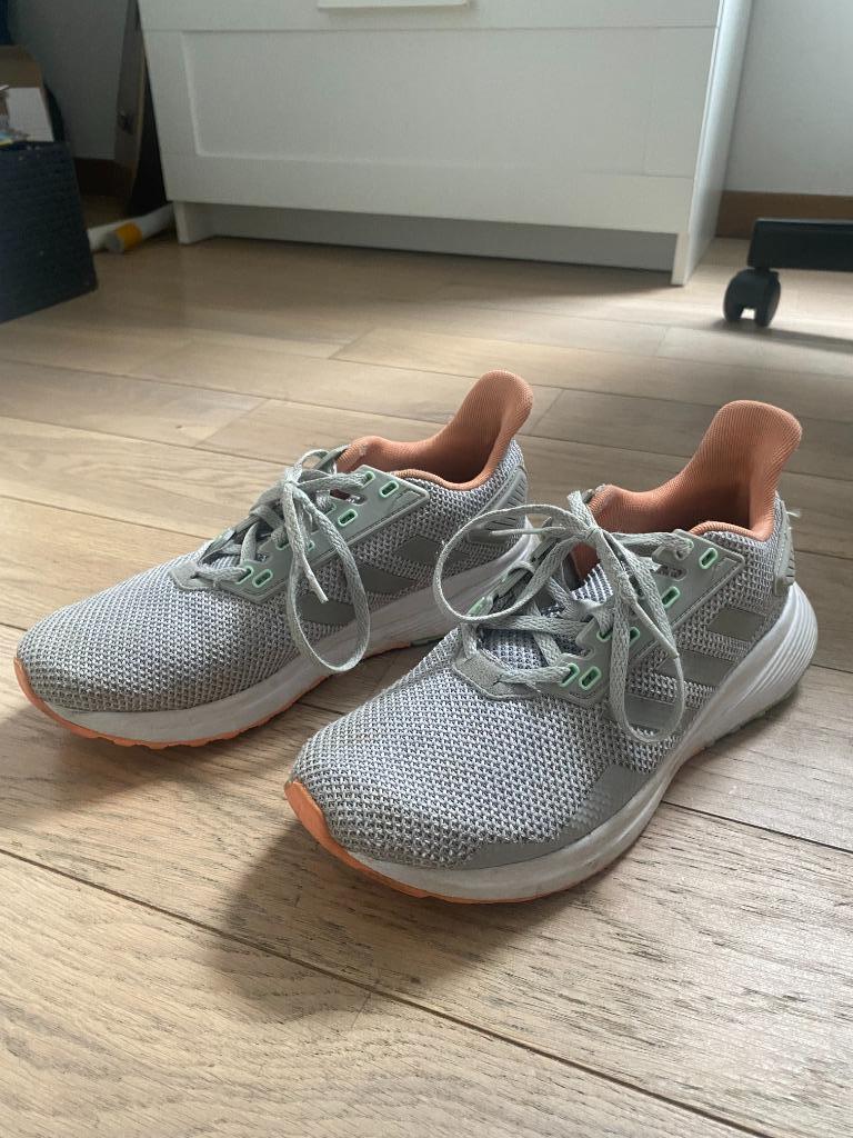 baskets Adidas, Adidas, Enlèvement ou Envoi, Chaussures de course à pied, Utilisé