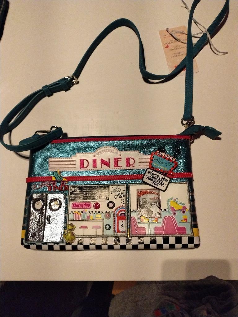 Vendula London schoudertas Kitty's diner nieuw valentijn, Ophalen of Verzenden, Nieuw, Blauw, Overige merken