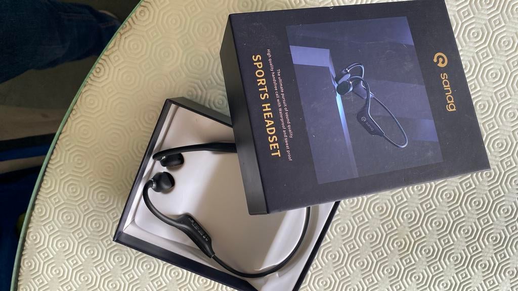 Oortjes Sports headset nieuw in doosje, Ophalen, Nieuw