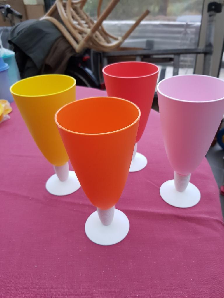 Tupperware ijs/dessert coupes., Ophalen of Verzenden