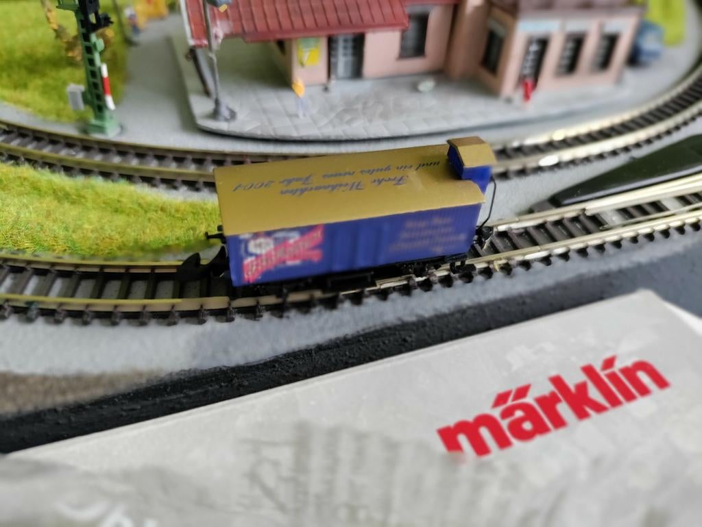 Märklin Mini-Club modeltreinen Z: jaar wagon 2004!(, Gelijkstroom, Wagon, Ophalen of Verzenden, Zo goed als nieuw