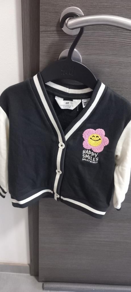 Vetements filles nouveaux  3/4 ans h&m, Ophalen, Nieuw