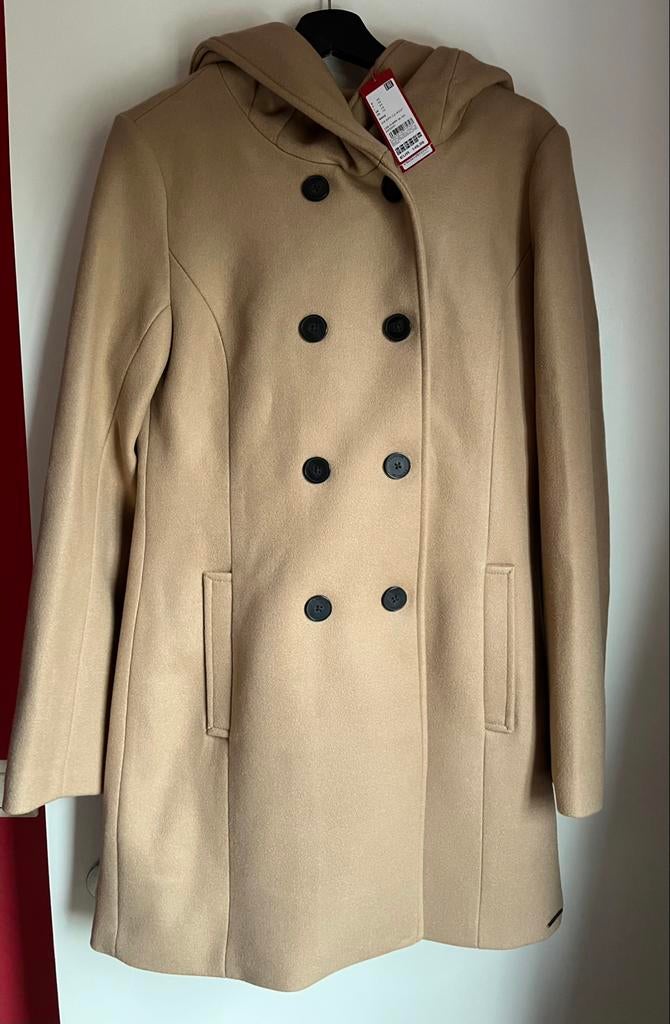 Nouveau manteau d'hiver S.Oliver taille D40, Neuf, Taille 38/40 (M), Enlèvement ou Envoi, Beige