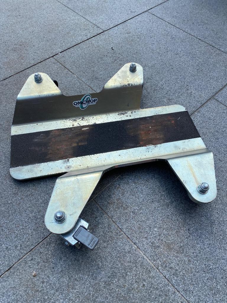 Motorbike lift-parkeerhulp, Motoren, Ophalen, Zo goed als nieuw
