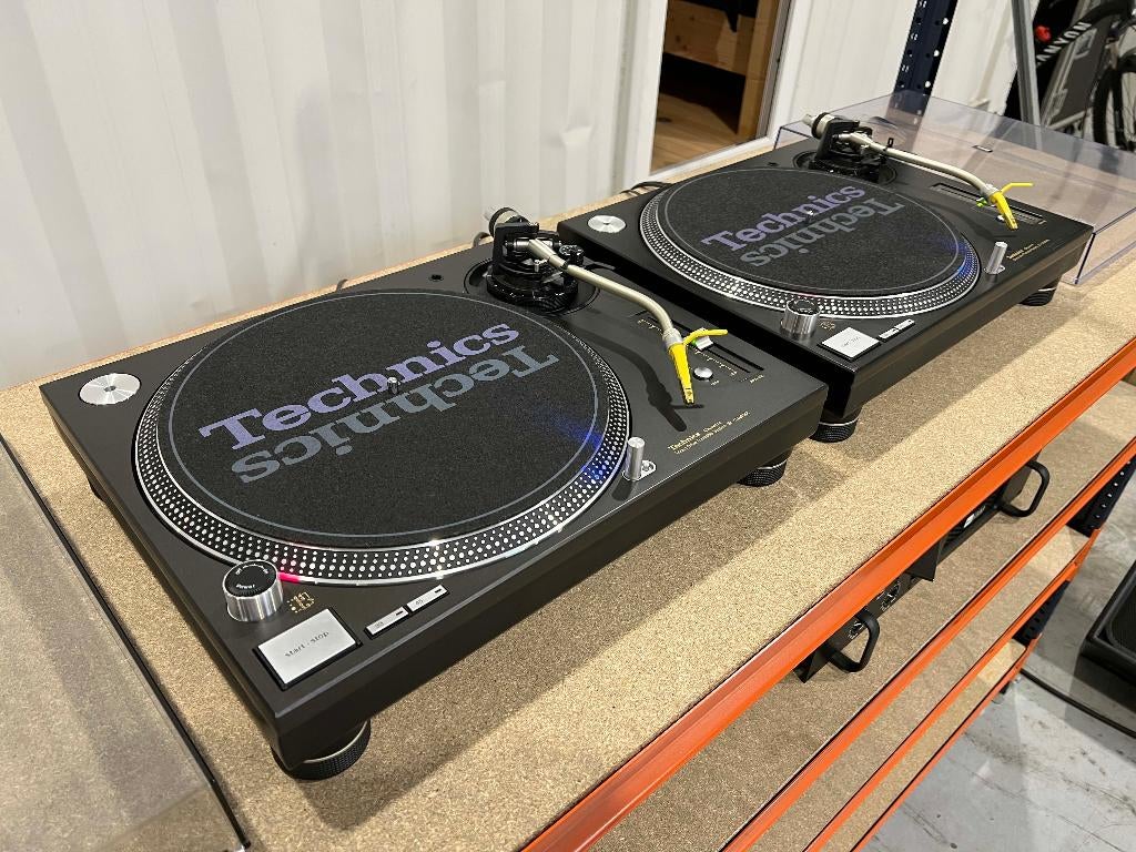2x Technics SL-1200M6 uit privécollectie, Enlèvement ou Envoi, Tourne-disque, Technics, Réglage pitch