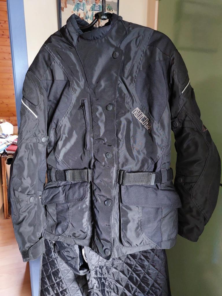 Motorkledij dames Richa maat M jas en onderkleding, Motoren, Kleding | Motorkleding, Jas | textiel, Ophalen of Verzenden, Richa