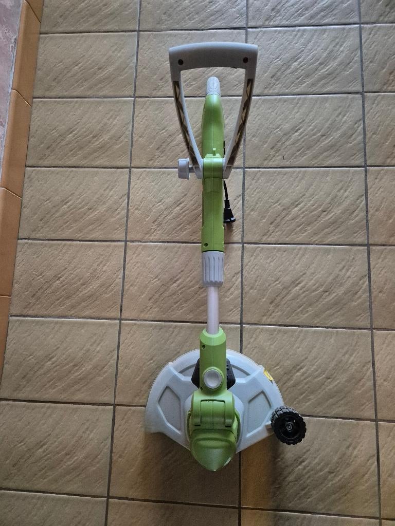 Elektrische grastrimmer, Ophalen, Gebruikt, 10 tot 30 cm, Elektrisch