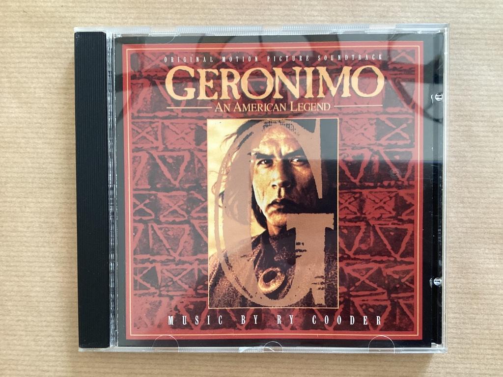 GERONIMO ost by Ry Cooder, Enlèvement ou Envoi