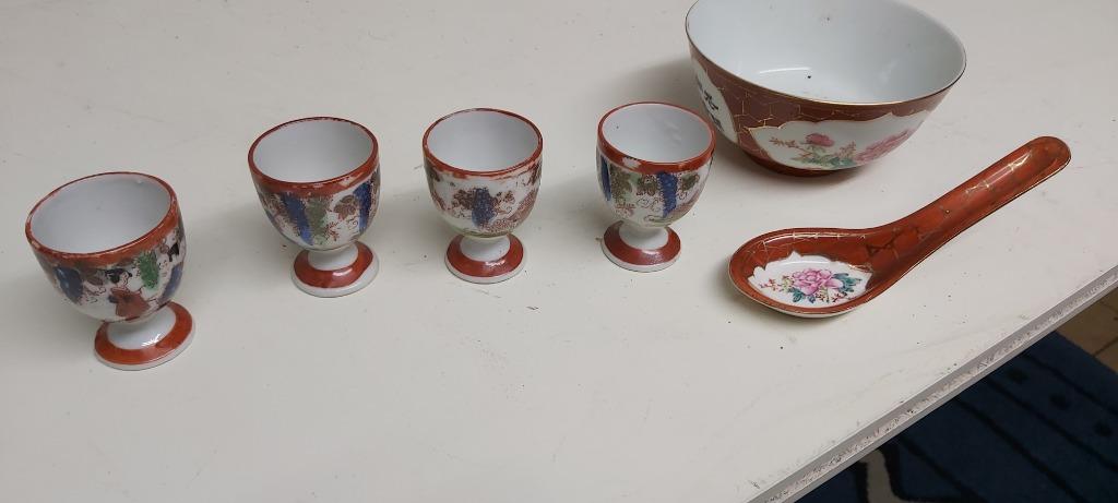 porselein chinees eierdopjes en schotel, Antiek en Kunst, Antiek | Servies los, Ophalen of Verzenden