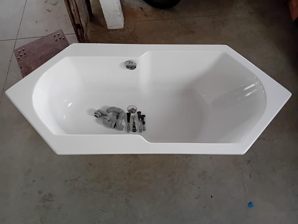 A vendre bain angle avec robinet, Enlèvement, Utilisé, Avec baignoire
