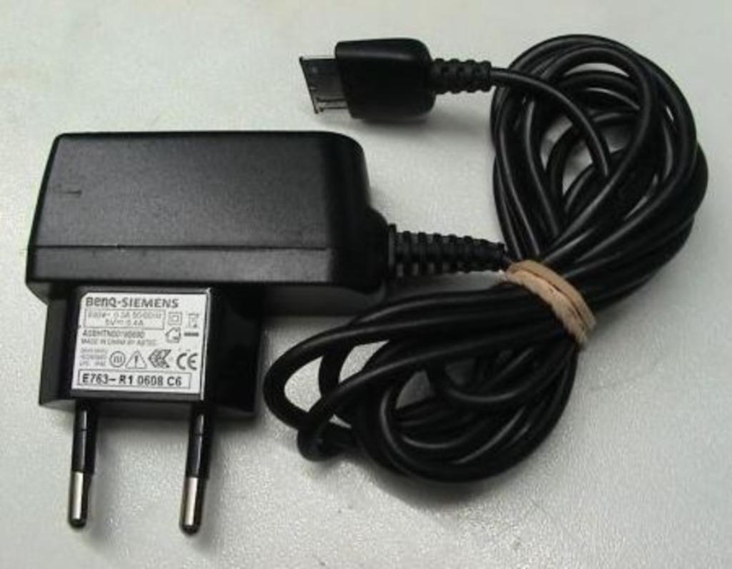 jw0201: lader charger siemens gsm model E763-R1  nummer A5BH, Telecommunicatie, Mobiele telefoons | Telefoon-opladers, Ophalen of Verzenden