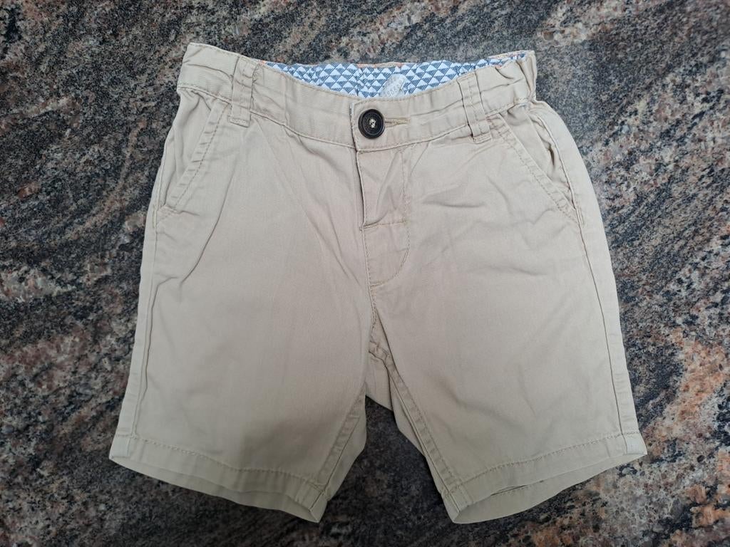 Mt 80 Beige gekleede short, Kinderen en Baby's, Babykleding | Maat 80, Broekje, H&M, Ophalen of Verzenden, Zo goed als nieuw