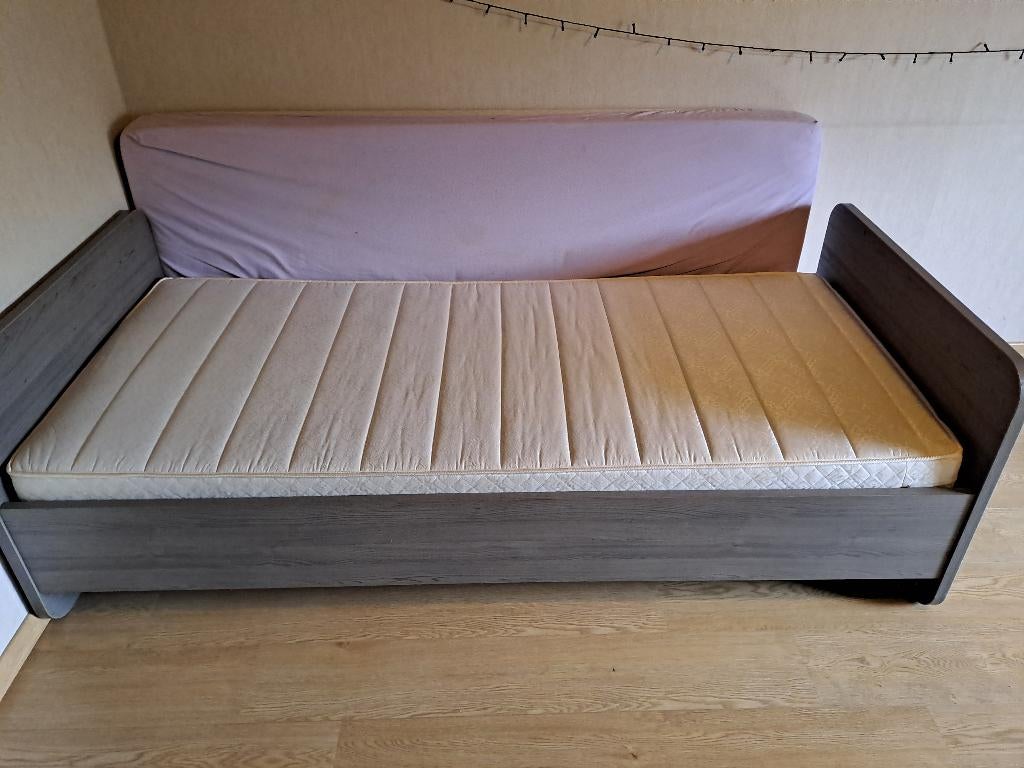 Babybed - eenpersoonsbed, 85 tot 100 cm, Zo goed als nieuw, 180 cm of meer, Ophalen