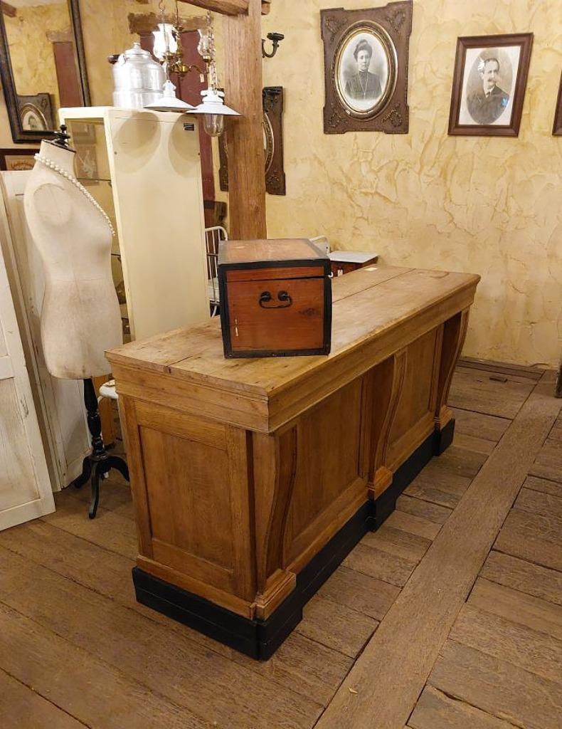 Beau comptoir décoratif, ancien comptoir orné avec tiroirs, Antiquités & Art, Curiosités & Brocante, Enlèvement
