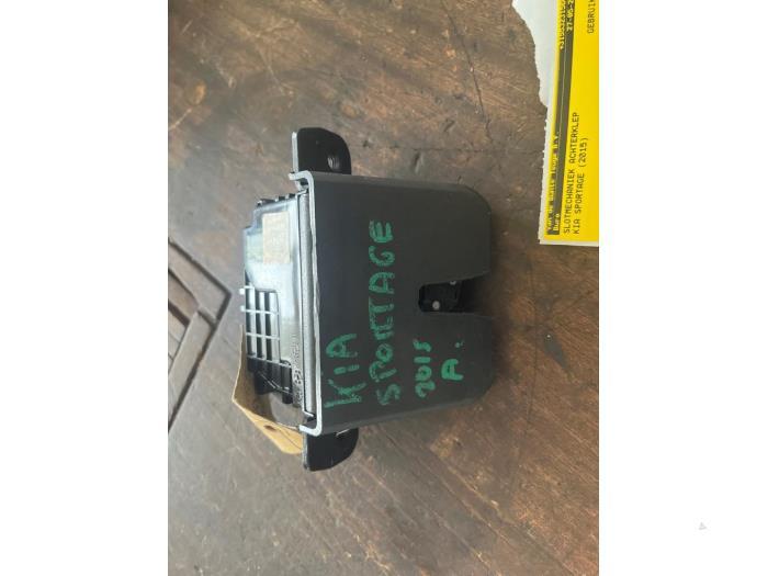 Mécanique de verrouillage hayon d'un Kia Sportage, Enlèvement ou Envoi, 3 mois de garantie, Utilisé, Kia