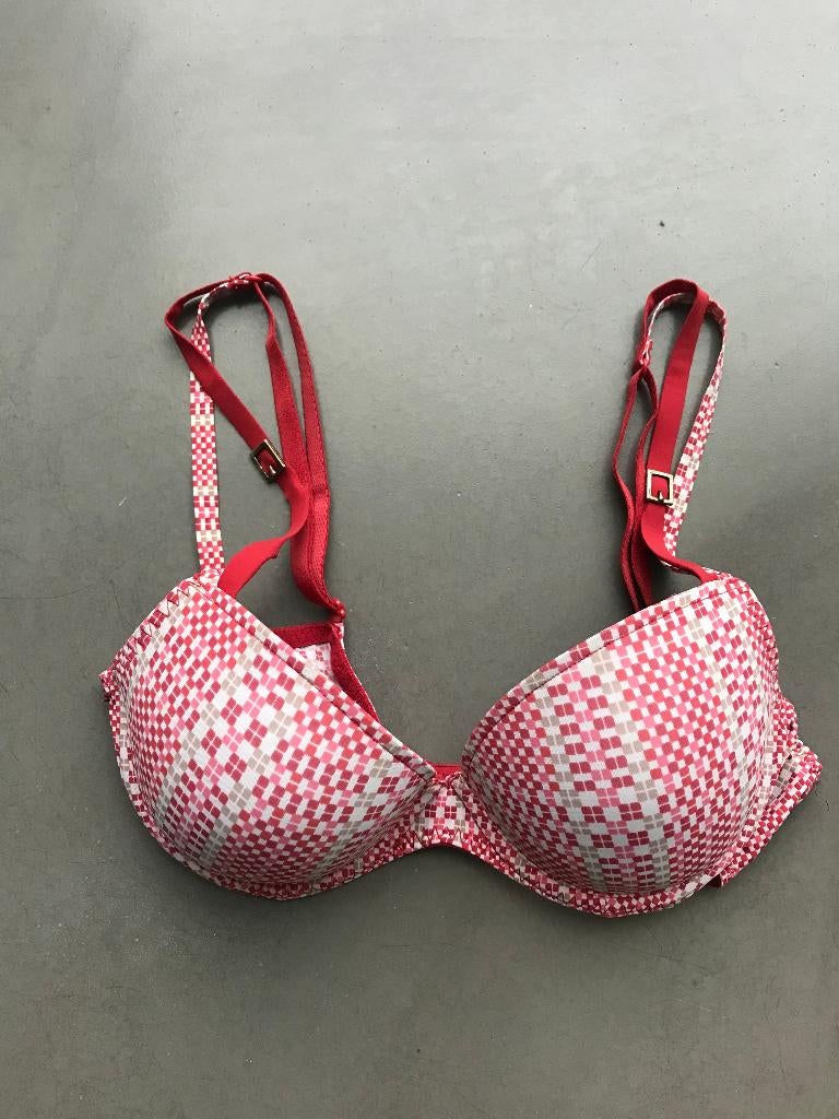 Rode bh van MARIE JO L'AVENTURE, maat 70 C, Kleding | Dames, Marie Jo, Ophalen of Verzenden, Rood, Setje