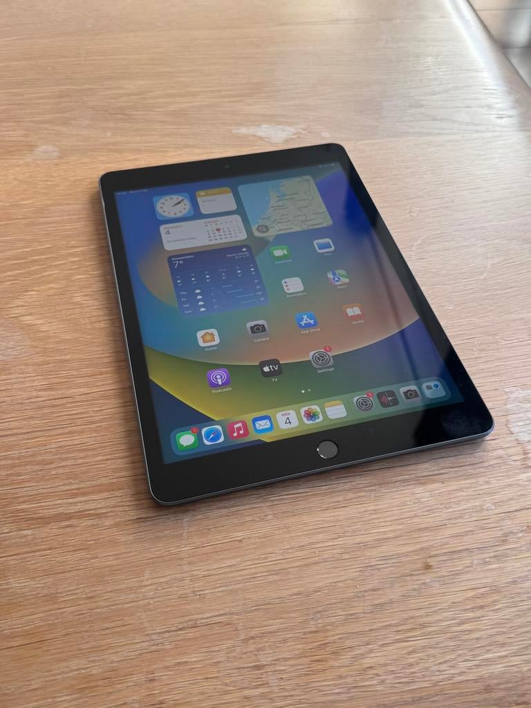 iPad 9 64gb | nieuwstaat | space grey | 99%, Computers en Software, Apple iPads, Zo goed als nieuw, Apple iPad, Wi-Fi, 10 inch