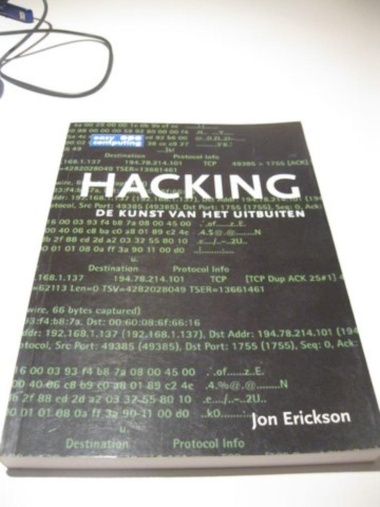 Hacking, de kunst van het uitbuiten, Livres, Informatique & Ordinateur, Enlèvement, Comme neuf, Système d'exploitation