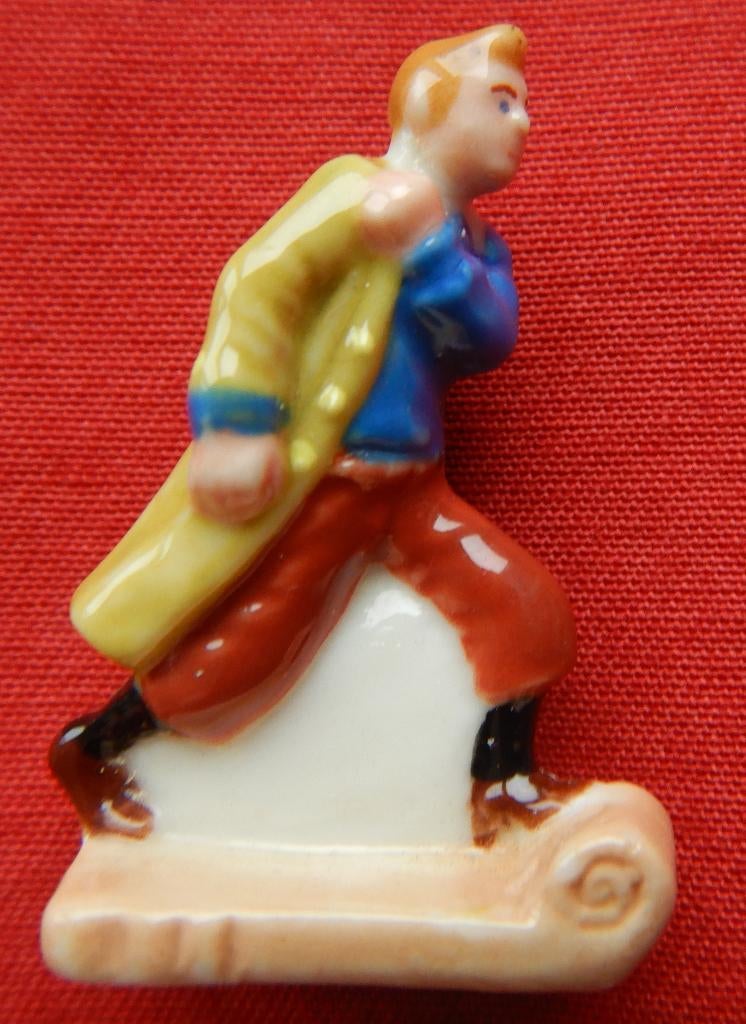 TINTIN sous la forme de FEVE., Collections, Enlèvement ou Envoi, Tintin, Comme neuf
