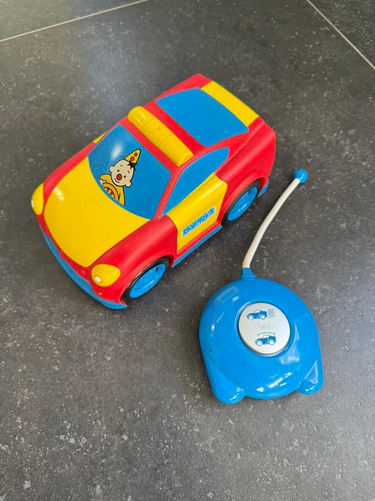 Bumba auto op afstandsbediening, Kinderen en Baby's, Ophalen, Gebruikt, Afstandsbediening