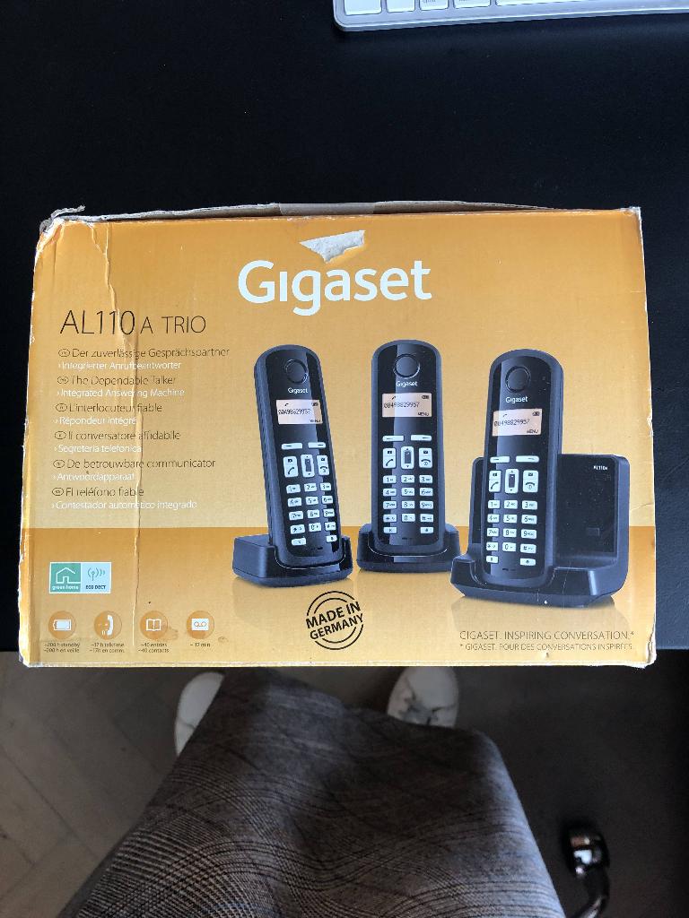 3 telephones kit Gigaset trio NEUF, Télécoms, Enlèvement ou Envoi, 3 combinés