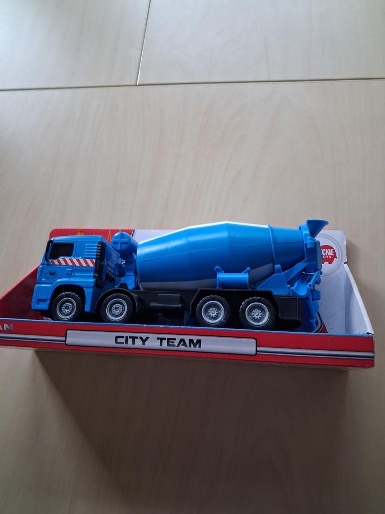 2 vrachtwagens Dickie Toys, Ophalen, Nieuw
