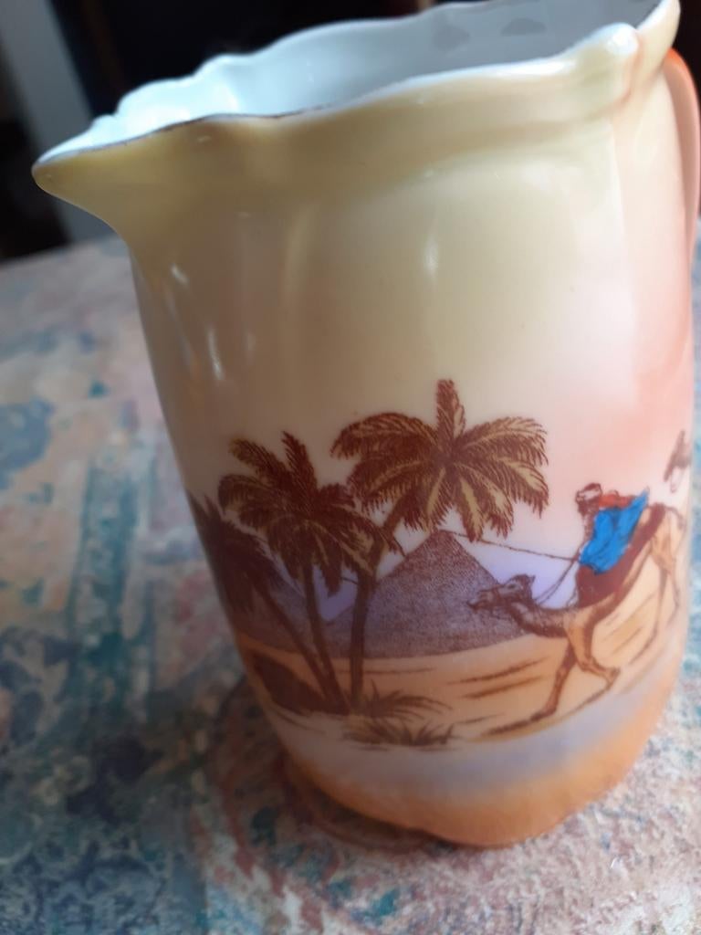 Melkkan van Tsjechisch porselein, Antiek en Kunst, Ophalen of Verzenden