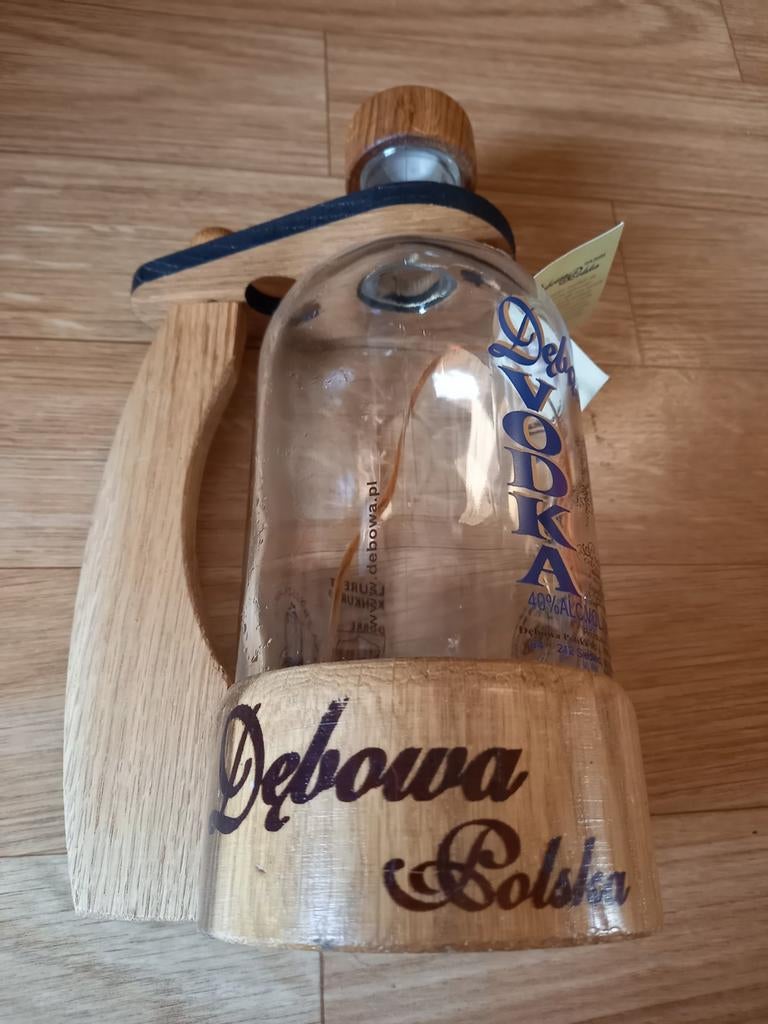 OUI - BOUTEILLE DE VODKA VIDE - DEBOVA, Collections, Enlèvement ou Envoi