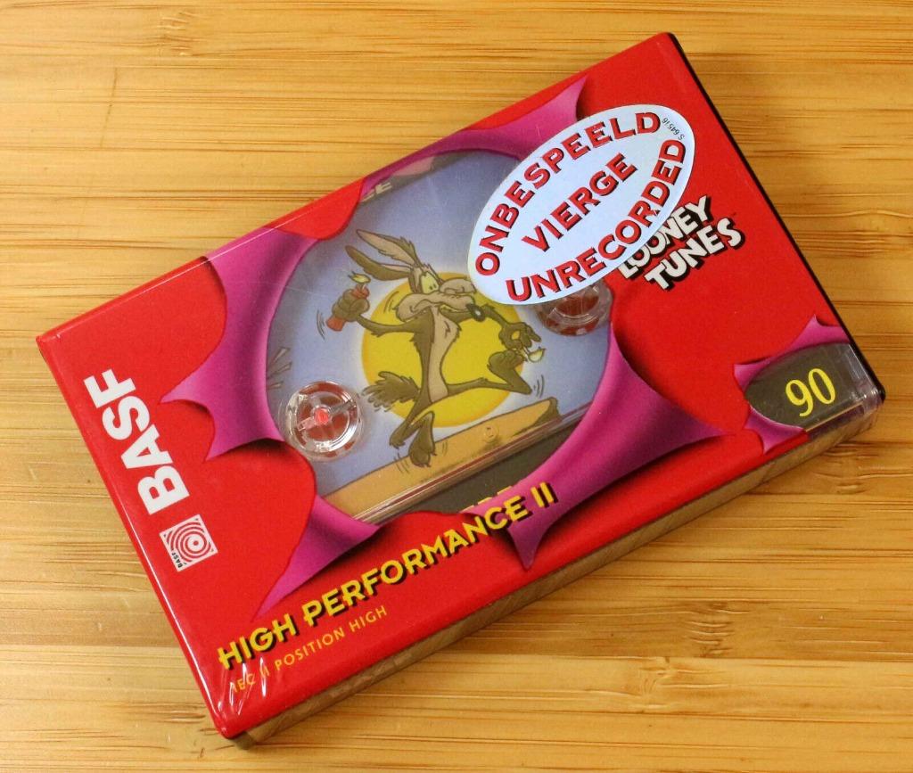 Cassette Audio 90 BASF Made in Germany K7 NEUVE sous CELLO, Enlèvement ou Envoi, Neuf, dans son emballage, 1 cassette audio, Vierge