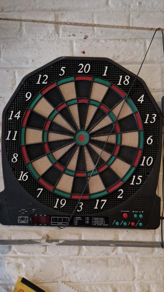 Elektronische darts, Ophalen, Pijlen