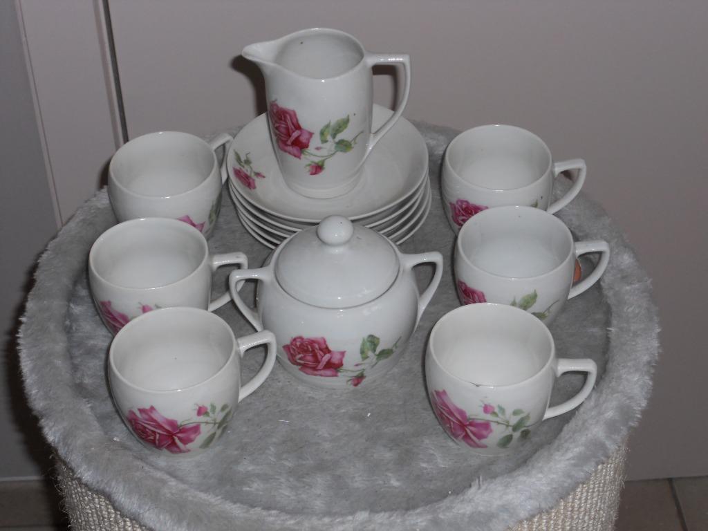 * Rozen-koffieservies, Ophalen of Verzenden