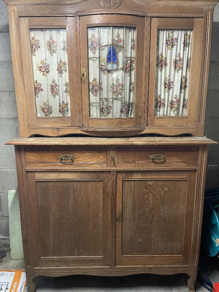 Oude kast, Antiek en Kunst, Ophalen