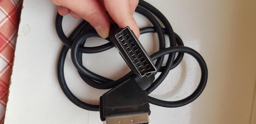 Scartkabel, Verzenden, Zo goed als nieuw, Minder dan 2 meter, Scartkabel