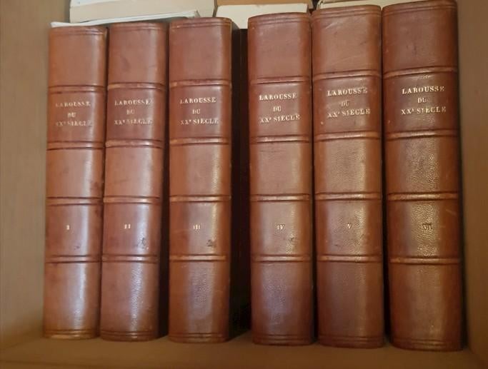 ENCYCLOPEDIE LAROUSSE DU XX SIECLE, Gelezen, Complete serie, Ophalen of Verzenden, Algemeen